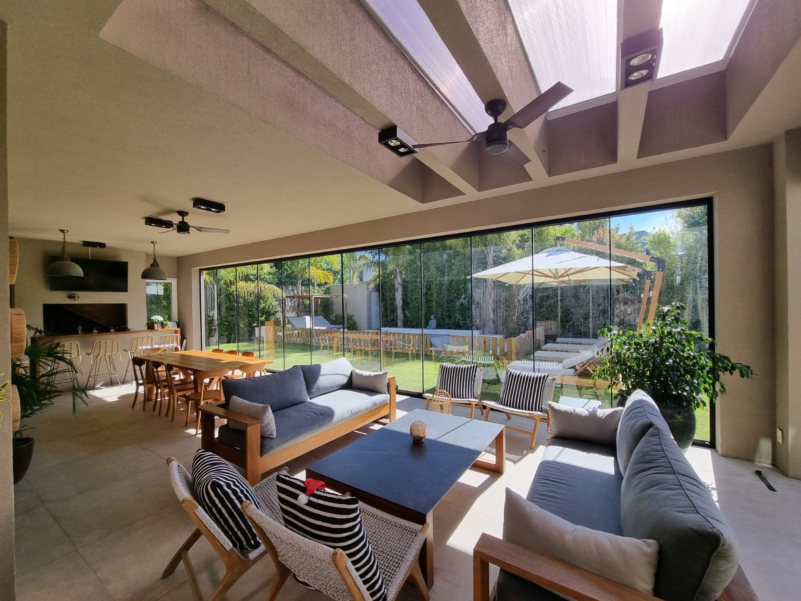 cerramiento deslizante seeglass run hogar interior 1 cerramiento deslizante seeglass run hogar interior 1